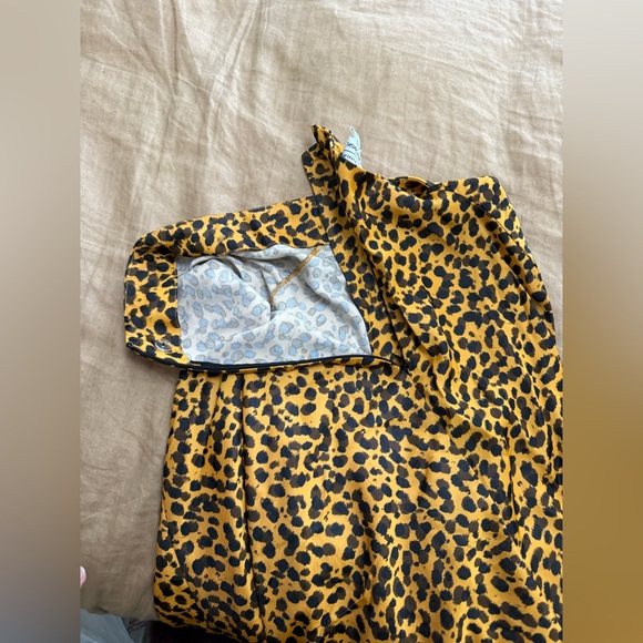 &other Stories Women’s Leopard Print midi Skirt - Picture 3 of 6